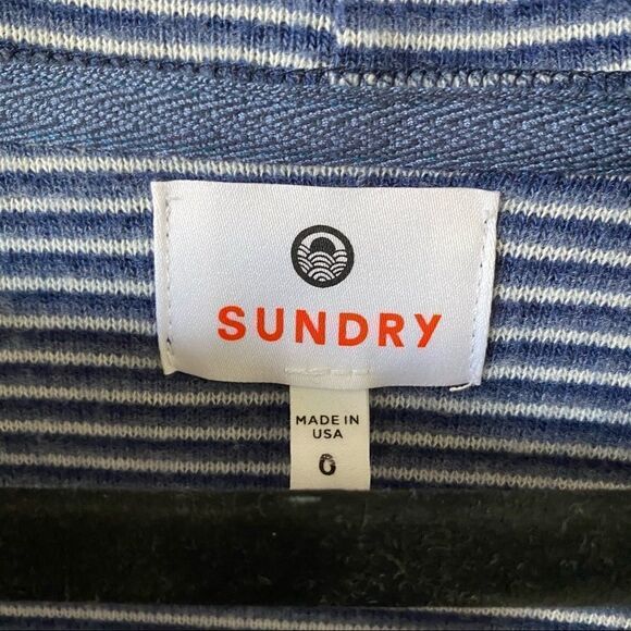 ANTHROPOLOGIE-“SUNDRY” Brushed Fleece Cardigan - Picture 9 of 10